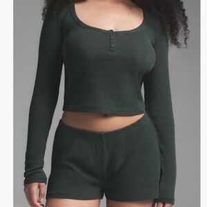 SKIMS Waffle Long Sleeve Henley and Short Set Size‎ Medium